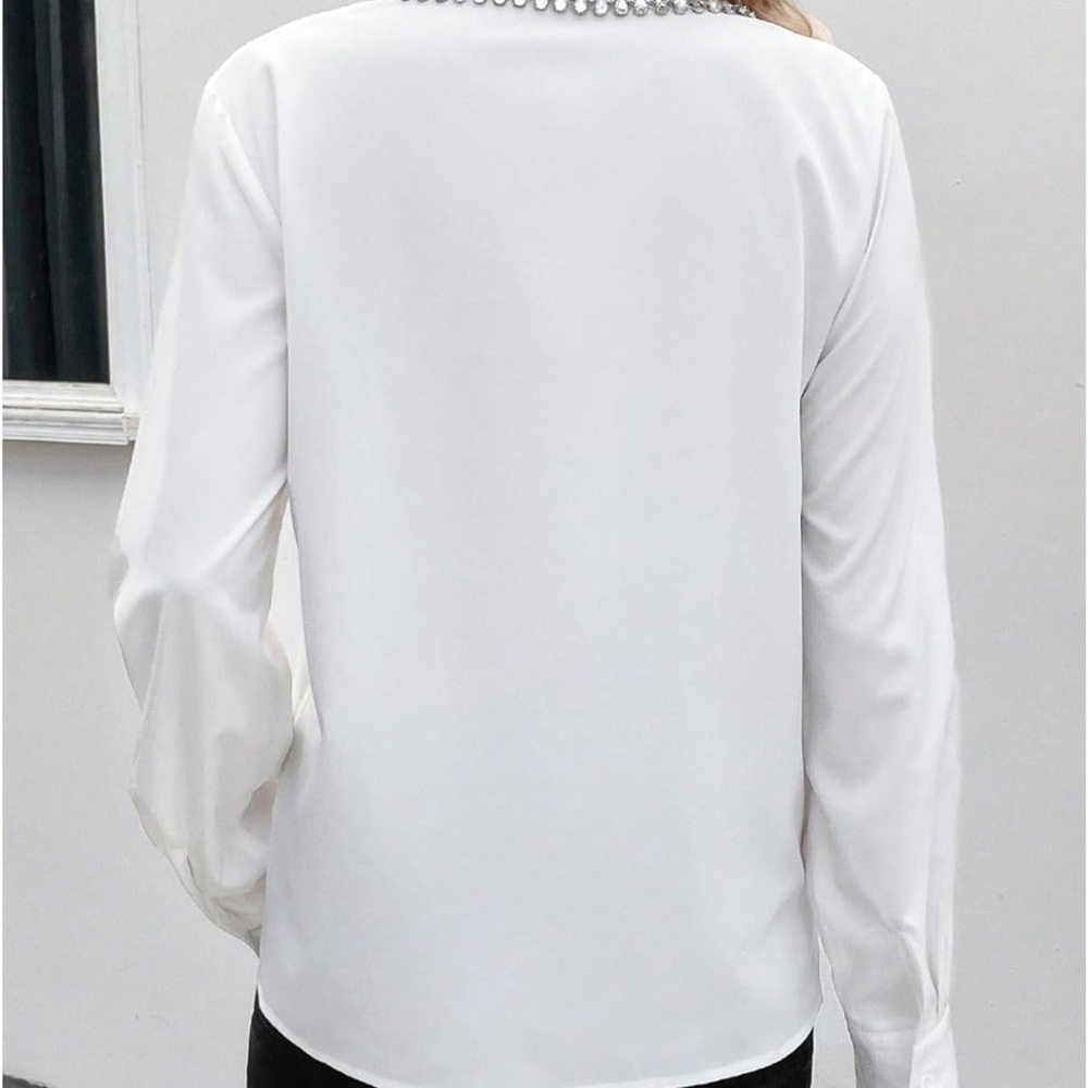 Elegant White Women's Top with Embellished Collar ~ Perfect for the holidays! - Picture 5 of 5